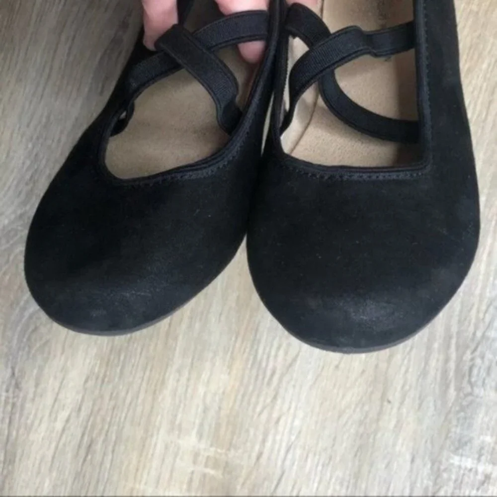 Stuart Weitzman these stuart